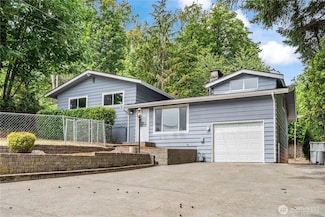 17611 118th Ave SE, Renton, WA 98058