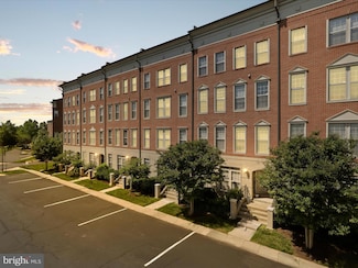 7770 Cedar Branch Dr, Gainesville, VA 20155