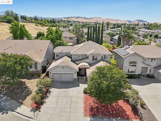 1838 Buck Mountain Ct, Antioch, CA 94531