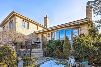 154-04 25th Ave, Whitestone, NY 11357