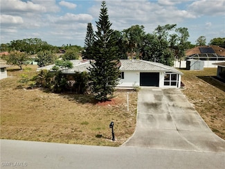 320 Hollywood St, Lehigh Acres, FL 33936