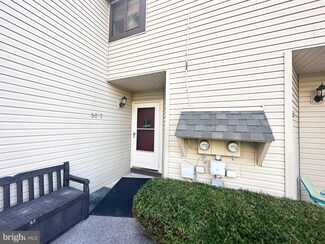 56-7 Holly Dr, Reading, PA 19606