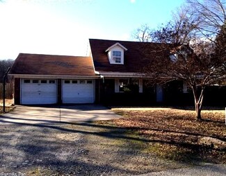 18 Dam Rd, Mayflower, AR 72106