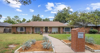 2313 Perryland Dr, Arlington, TX 76013