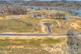 105 Silver Fox Way, Loudon, TN 37774