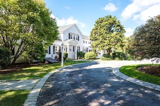 652 Route 28, Harwich Port, MA 02646