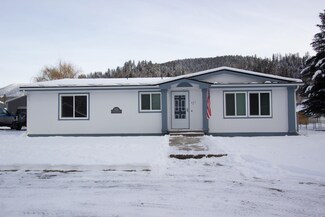 601 Park St, Metaline Falls, WA 99153