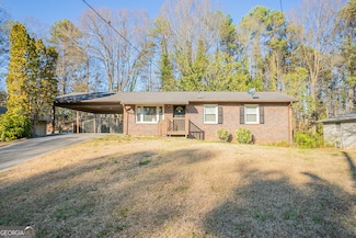 928 Magna Carta Dr NW, Atlanta, GA 30318