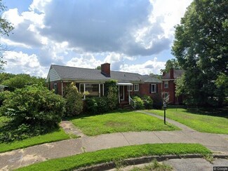 2901 Staunton Rd, Huntington, WV 25702