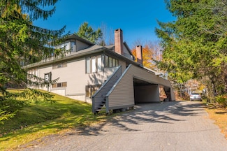 37 Carinthia Rd, Dover, VT 05356