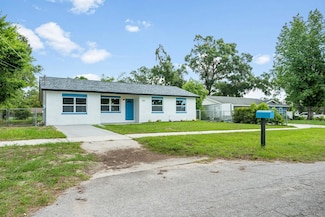 109 Magnolia Ave, Seffner, FL 33584