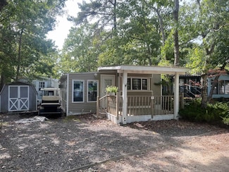 561 Corsons Tavern Rd, Ocean View, NJ 08230