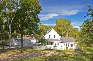 2553 Deckner Ave, Green Bay, WI 54302