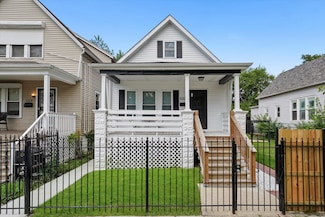 10506 S Edbrooke Ave, Chicago, IL 60628