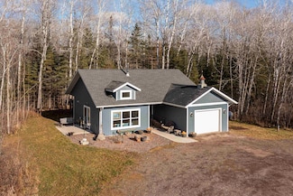 2743 Doe Rd, Duluth, MN 55804