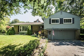 701 Rugby Rd, Syracuse, NY 13203