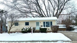 1933 Shelley Ln, Madison, WI 53704
