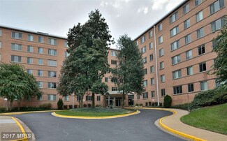 3000 Spout Run Pkwy Unit B304, Arlington, VA 22201