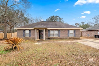206 Cobb Ct, Bay Minette, AL 36507