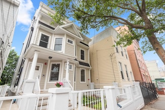 211 Summit Ave Unit 2, Jersey City, NJ 07304