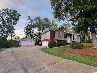 201 Paw Path Ln, Blountsville, AL 35031