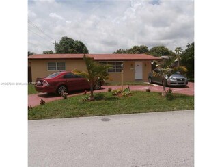 8760 NW 11th Ct, Pembroke Pines, FL 33024