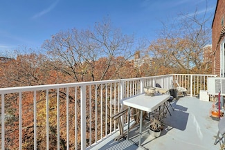 4499 Henry Hudson Pkwy Unit 8G, Bronx, NY 10471