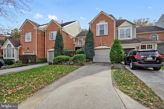 1821 Duffield Ln, Alexandria, VA 22307