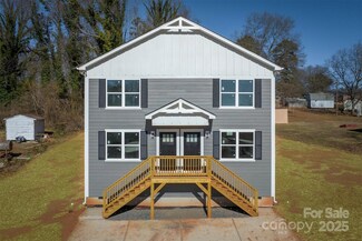 1734 2nd St SW Unit 14-16, Hickory, NC 28602
