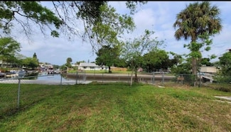 14817 Old Dixie Hwy, Hudson, FL 34667