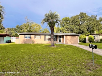 2141 Monteau Dr, Jacksonville, FL 32210