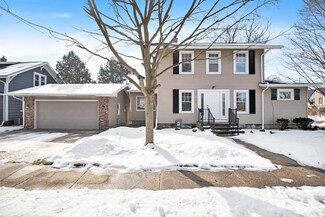 802 S 7th St, Goshen, IN 46526