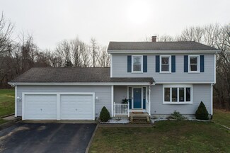 25 Robin Way, Westerly, RI 02891