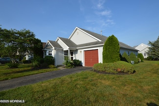 3333 Deep River Ln, Toms River, NJ 08755