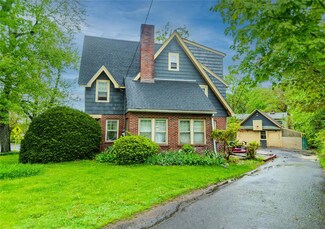 38 Plattekill Ave Unit A, New Paltz, NY 12561