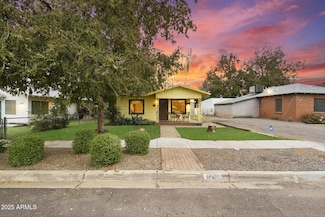 5540 W Northview Ave, Glendale, AZ 85301