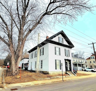 71 Front St, Pembroke, NH 03275