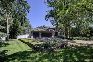 26299 Glen Oak Dr, Wyoming, MN 55092
