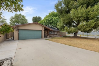 26957 Honby Ave, Canyon Country, CA 91351