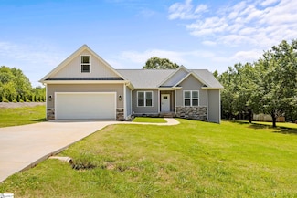 381 Butler Rd, Lyman, SC 29365