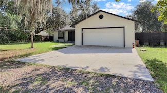 2963 Moore Dr, Oviedo, FL 32765