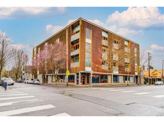 915 SE 35th Ave Unit 402, Portland, OR 97214