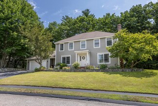 11 Northledge Terrace, Falmouth, ME 04105