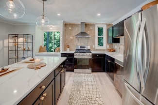 11 Concord Greene Unit 6, Concord, MA 01742