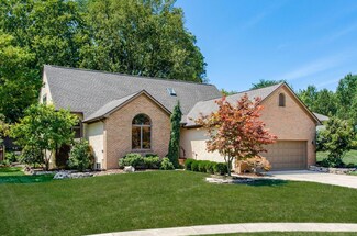 735 Nova Ct, Worthington, OH 43085