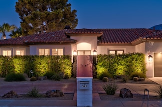 595 E Bogert Trail, Palm Springs, CA 92264