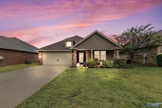 83 Olde Dogwood Trail, Decatur, AL 35603