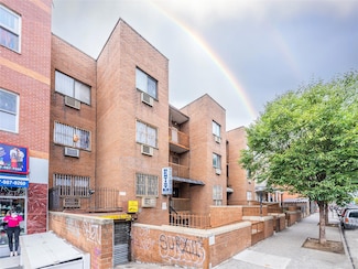 37-30 103rd St Unit D3, Corona, NY 11368