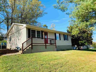 111 Beverley St, Verona, VA 24482