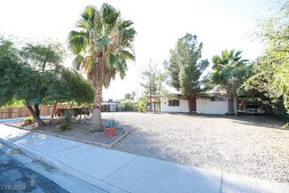 3871 Raymert Dr, Las Vegas, NV 89121